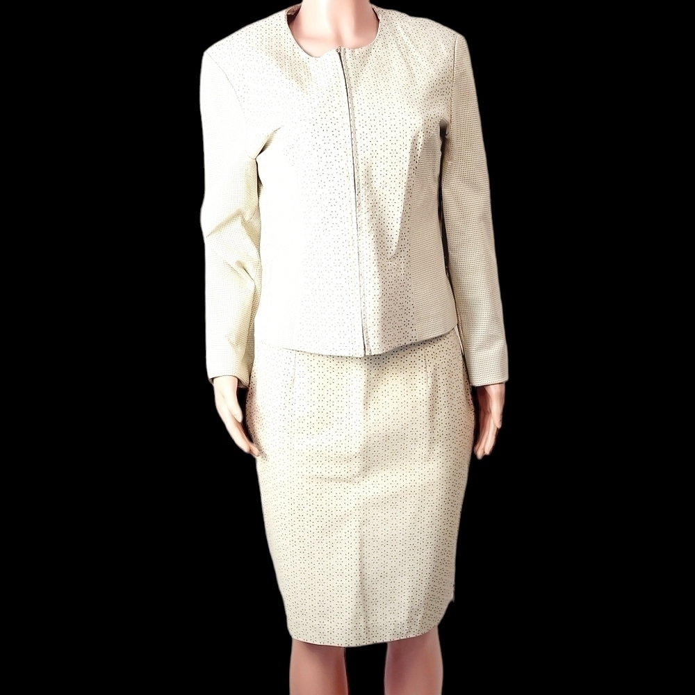 BAGATELLE White Eyelet Patterned Zippered Leather Jacket/Skirt 2 Piece Set Sz:10